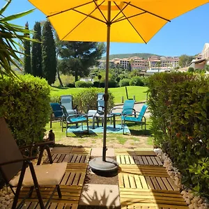  Appartement Evasion Nature A Cap Esterel Jardin, & Golf Confort, Wifi