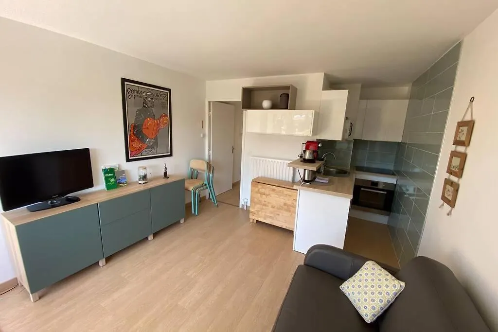 Appartement St-Raphaël - joli T1 au port de Santa-Lucia à Saint-Raphaël