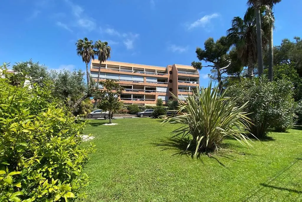 Appartement St-Raphaël - joli T1 au port de Santa-Lucia à Saint-Raphaël